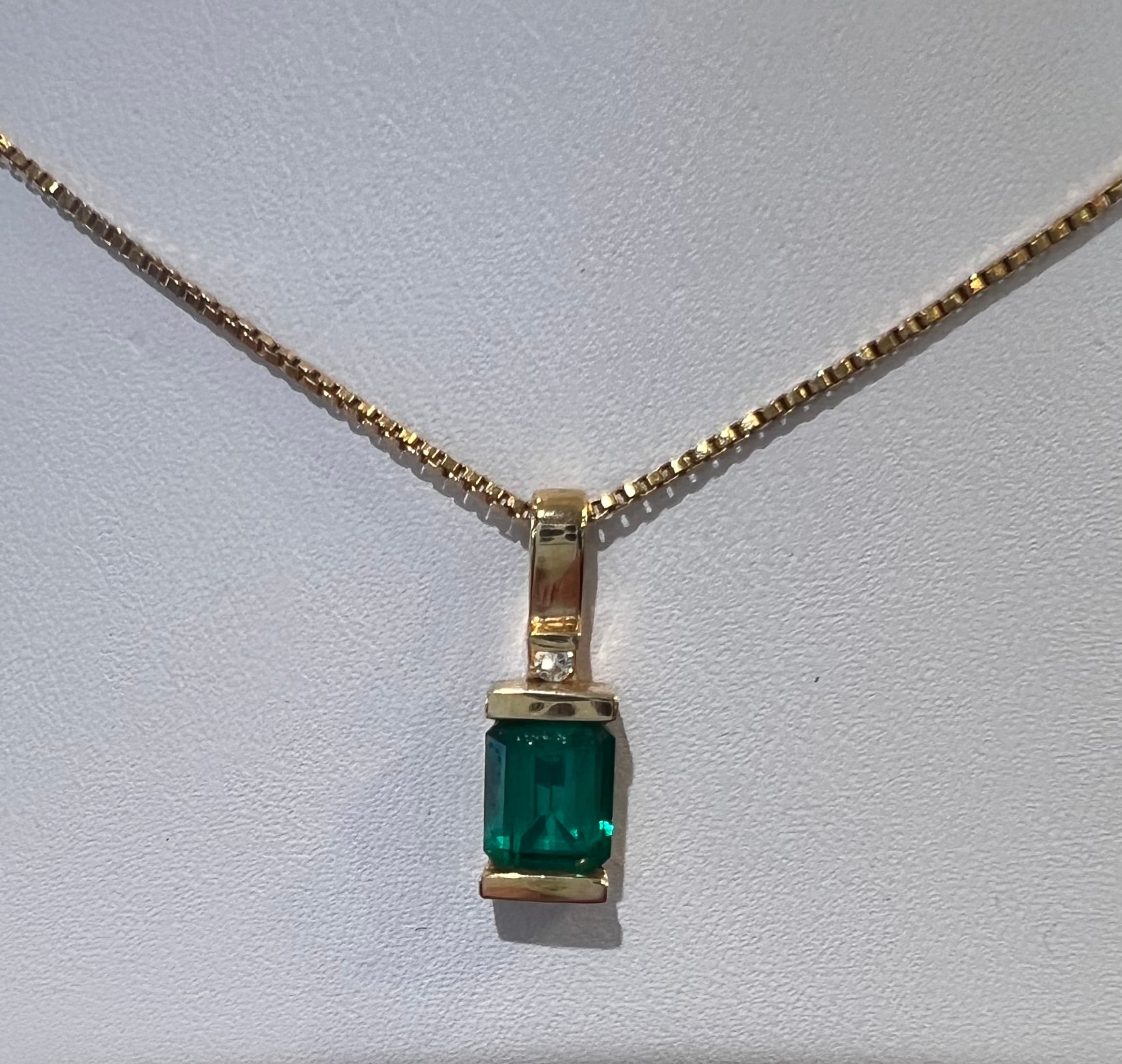 Emerald pendant necklace from Carroll Custom Jewelry